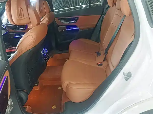 Mercedes-Benz GLC 2023, фото 16
