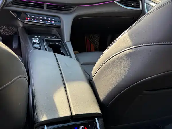 Buick Enclave 2022, фото 14