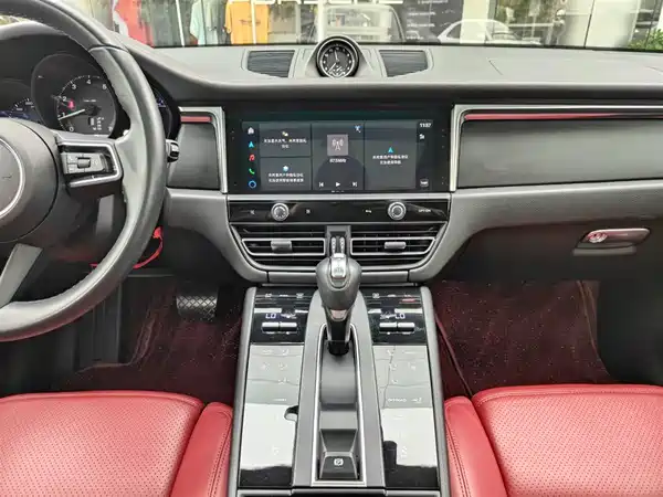 Porsche Macan 2024, фото 8