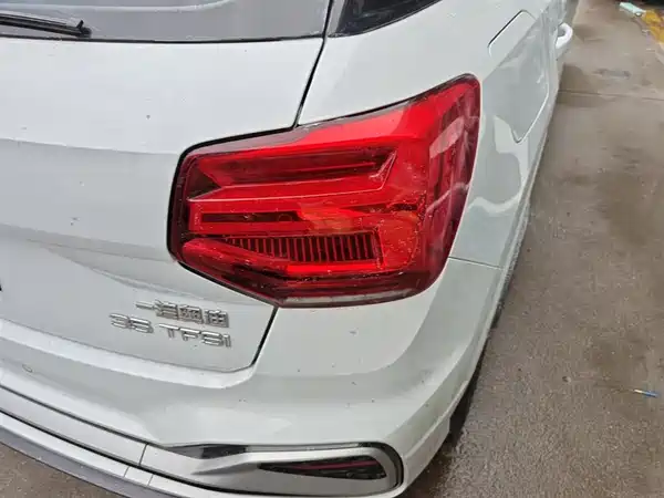 Audi Q2L 2023, фото 23