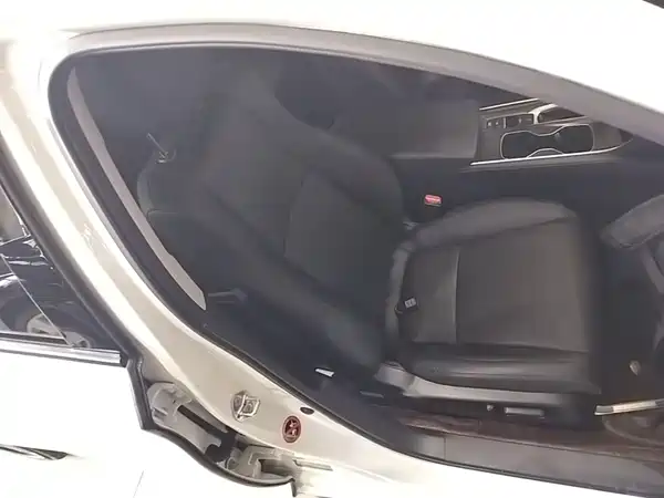 Honda Accord 2022, фото 24