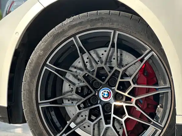 BMW M4 2023, фото 18