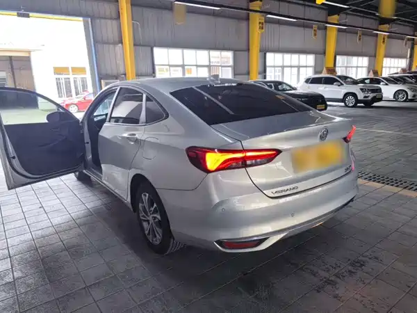 Buick Verano 2023, фото 4