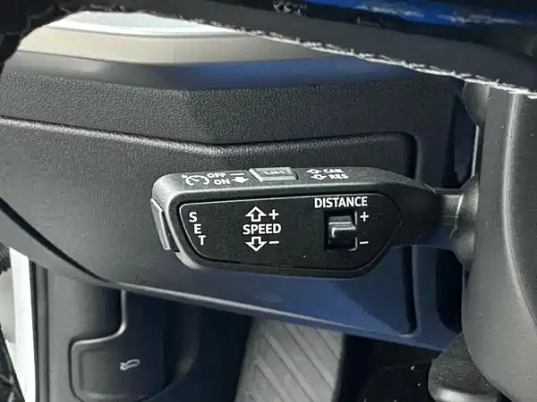 Audi A3 2023, фото 17