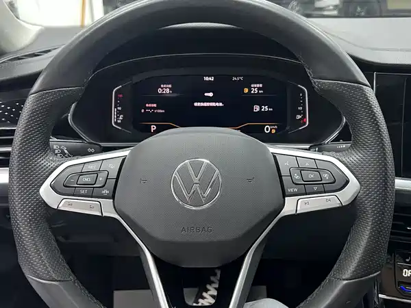 Volkswagen Passat 2022, фото 20