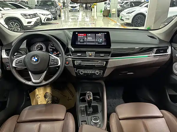 BMW X1 2022, фото 6