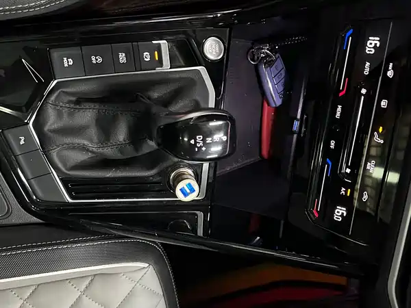 Volkswagen Tayron 2023, фото 12