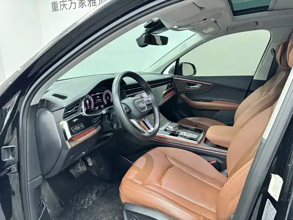 Audi Q7 2023, фото 13