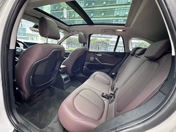 BMW X1 2022, фото 10
