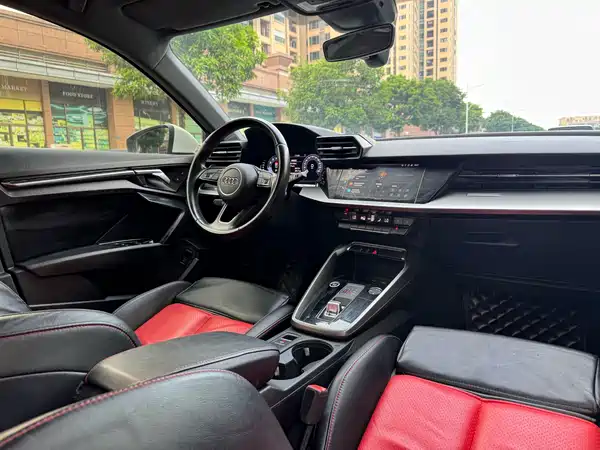 Audi A3 2022, фото 16