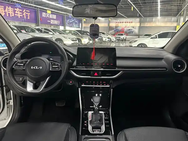Kia K3 2021, фото 6