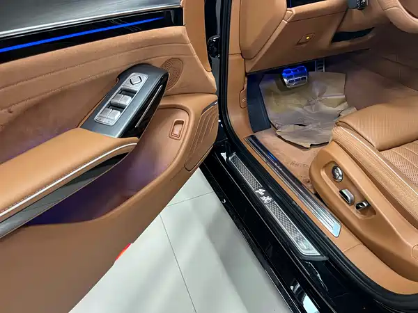 Hongqi H9 2024, фото 8
