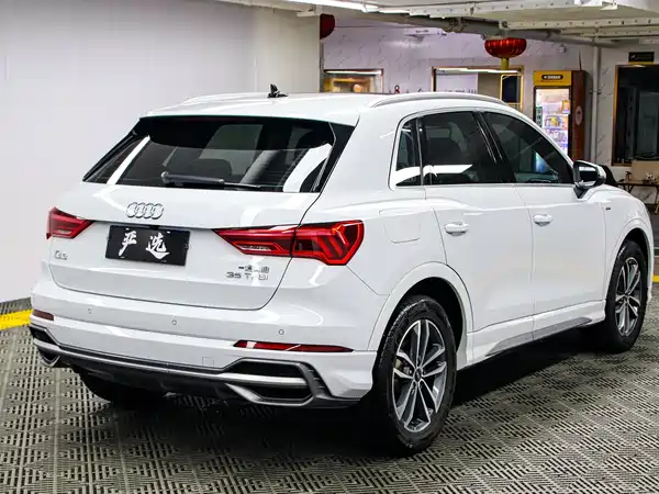 Audi Q3 2022, фото 23