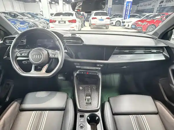 Audi A3 2023, фото 20