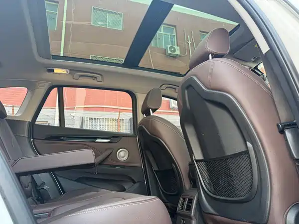 BMW X1 2022, фото 10