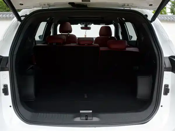 Jetour X70 PLUS 2026, фото 8