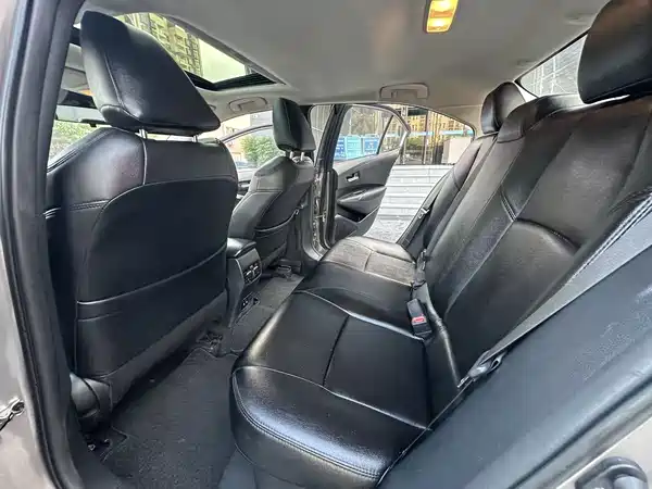 Toyota Corolla 2022, фото 8