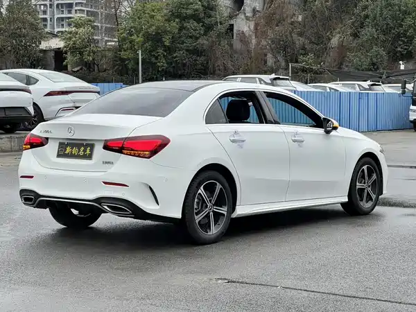 Mercedes-Benz A-Class 2025, фото 15
