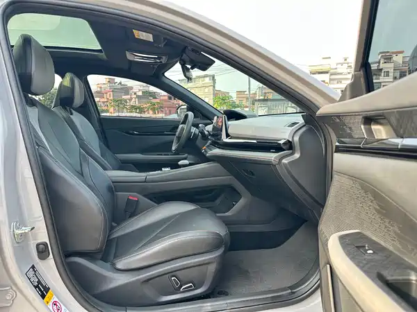 Changan UNI-V 2022, фото 17