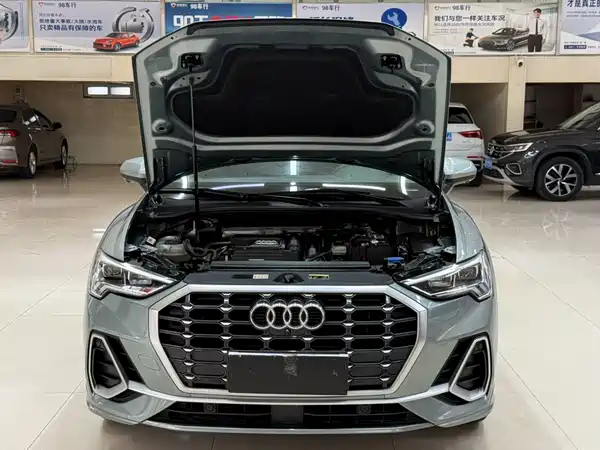 Audi Q3 2022, фото 7