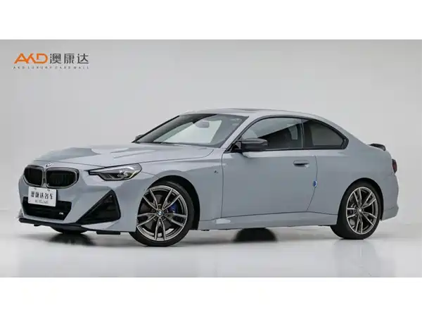 BMW M240i 2023