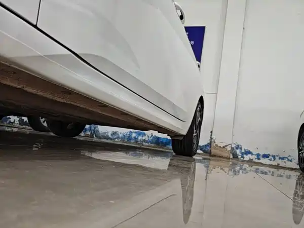 Hyundai Elantra 2023, фото 21