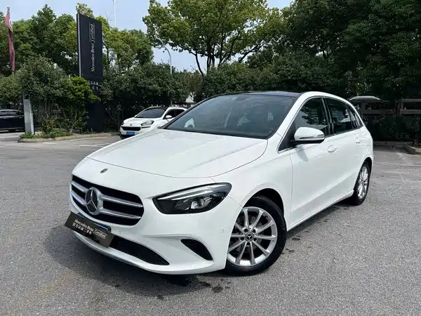 Mercedes-Benz B-Class 2022