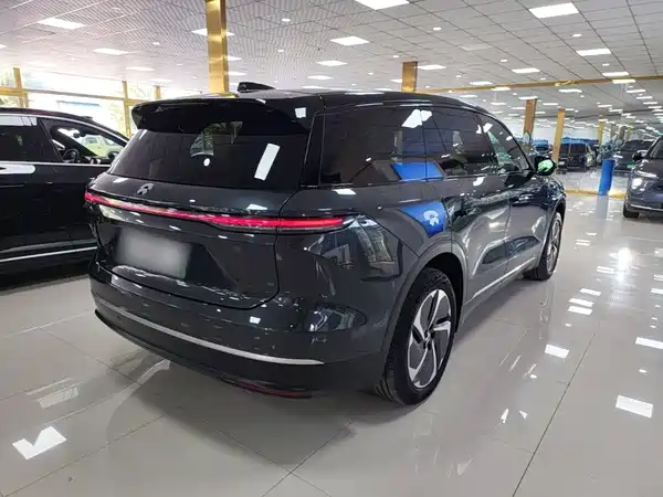 NIO ES8 2023, фото 6