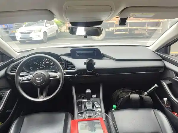 Mazda 3 2023, фото 9