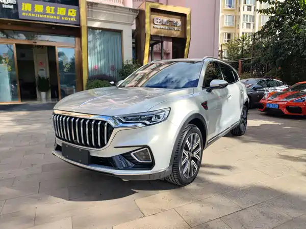 Hongqi HS5 2022