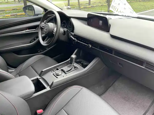 Mazda 3 2022, фото 12