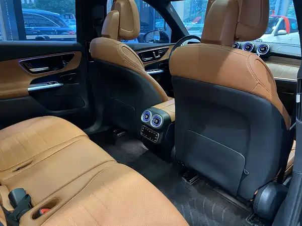 Mercedes-Benz GLC 2023, фото 11
