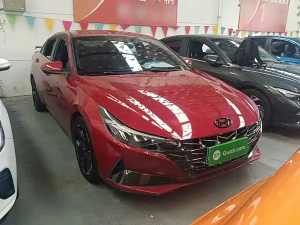 Hyundai Elantra 2022, фото 2