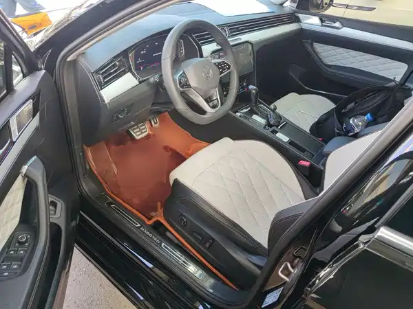 Volkswagen Magotan 2025, фото 11