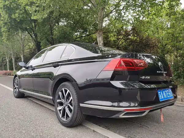 Volkswagen Magotan 2023, фото 4