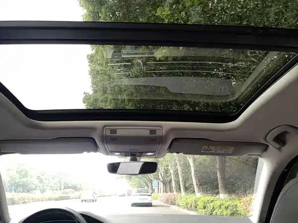 Volkswagen Magotan 2023, фото 14