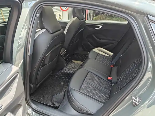 Audi A5L 2025, фото 8