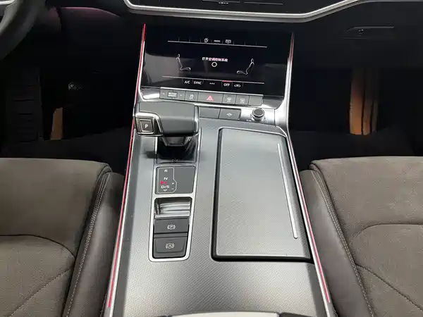 Audi A7L 2024, фото 20