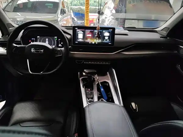 Geely Preface 2021, фото 9