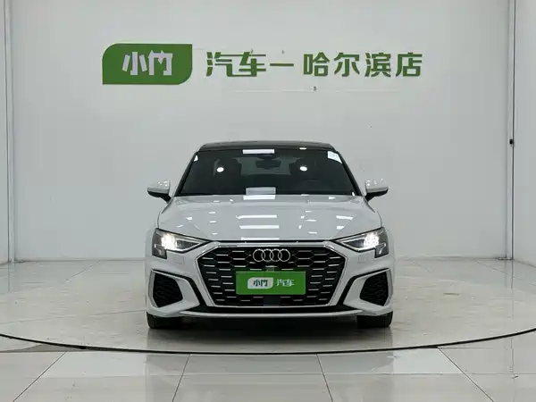 Audi A3 2022, фото 2