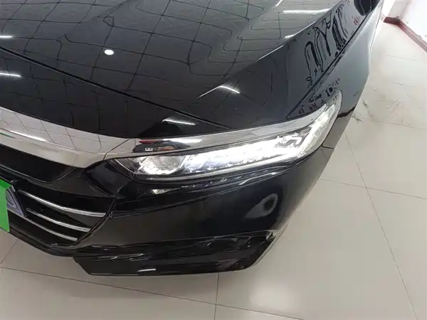 Honda Accord 2022, фото 23