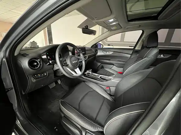 Kia K3 2024, фото 7