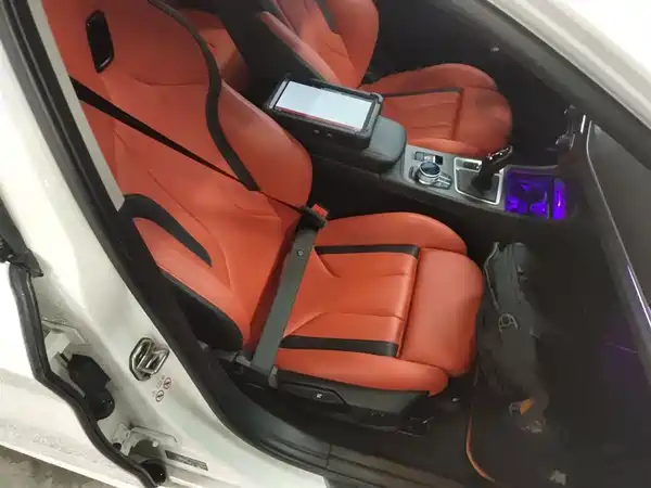BMW 1 Series 2022, фото 24