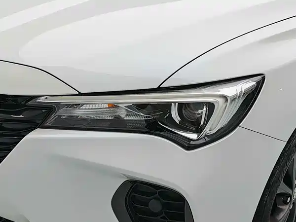 Buick Verano 2022, фото 16