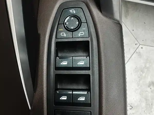 BMW X1 2023, фото 22