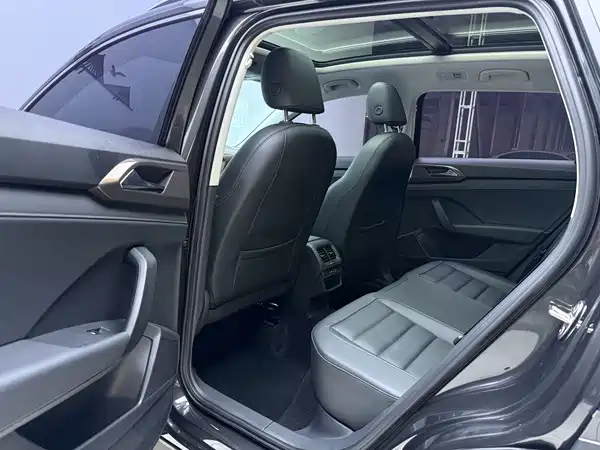 Volkswagen Tharu 2022, фото 23