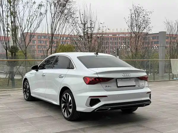 Audi A3 2024, фото 23
