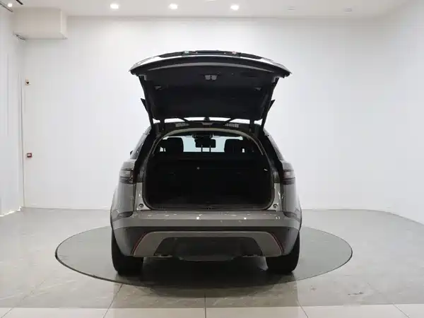 Land Rover Range Rover Velar 2023, фото 9