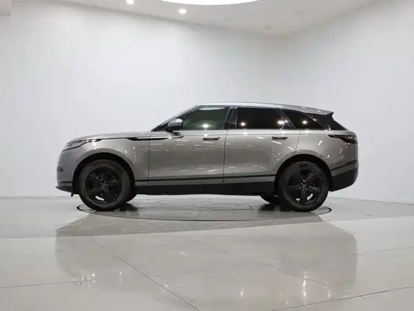 Land Rover Range Rover Velar 2023, фото 8