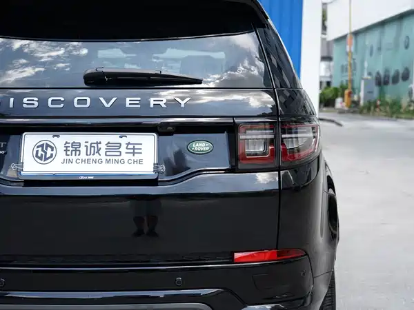 Land Rover Discovery Sport 2023, фото 16